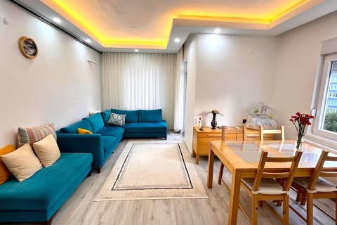 2+1 Apartment  in Konyaalti, Antalya, Turkey No. 221429