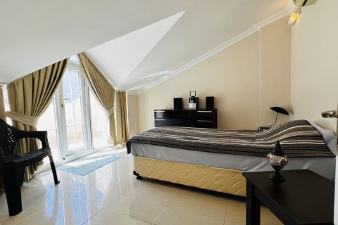 آپارتمان در  Kemer ، ترکیه 4 خوابه ، 124 متر مربع.  شماره 215351 - 19