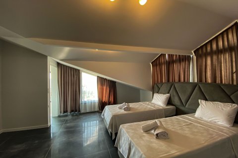 ویلا در  Oludeniz ، ترکیه 4 خوابه ، 202 متر مربع.  شماره 213286 - 16