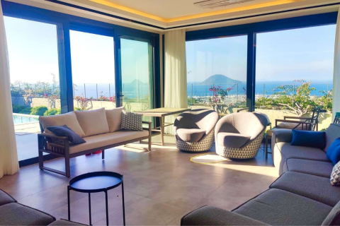 4+1 Villa  in Turgutreis, Mugla, Türkei Nr. 223275 - 10