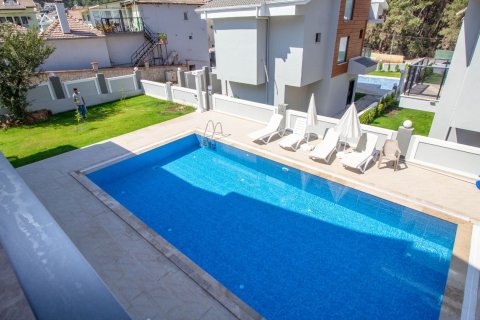 3+1 Lägenhet  i Oludeniz, Mugla, Turkiet Nr. 221705 - 3