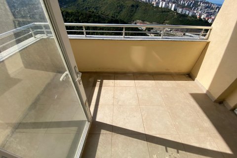 Продажа квартиры  в Йомре, Трабзоне, Турция 2+1, 118м2, №228500 – фото 8