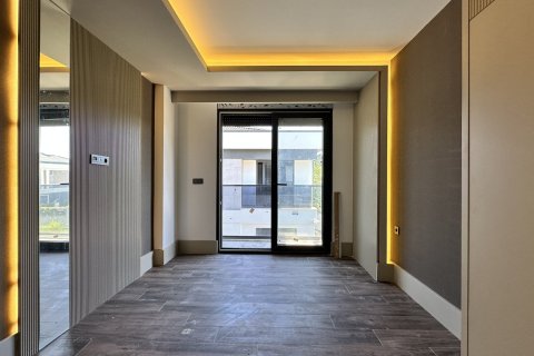 ویلا در Kemer ، ترکیه 4 خوابه ، 200 متر مربع. شماره 226999 - 21