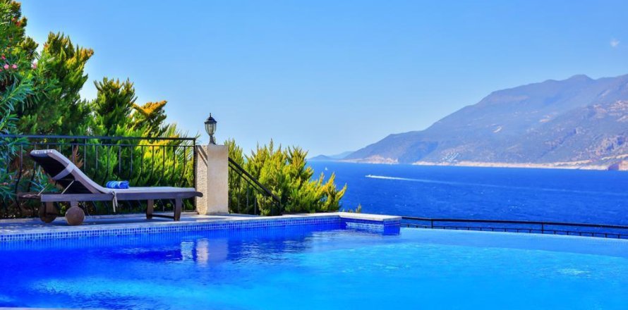 Villa  6+2  Kaş, Antalya, Türkiye №226183