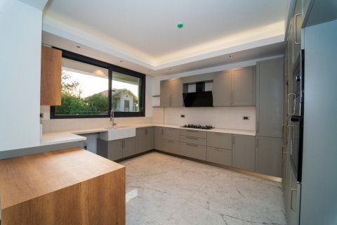 Продажа виллы  в Гёчеке, Мугле, Турция 5+1, 320м2, №213062 – фото 8