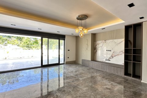 ویلا در Kemer ، ترکیه 4 خوابه ، 200 متر مربع. شماره 226999 - 6