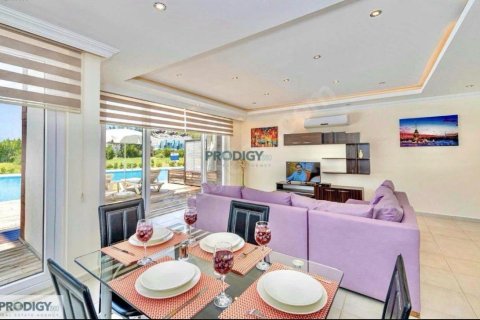 2+1 Wohnung in Oludeniz, Fethiye, Mugla, Türkei Nr. 225735 - 6