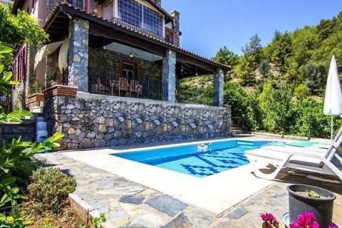 4+1 Villa  i Fethiye, Mugla, Tyrkiet Nr. 221541