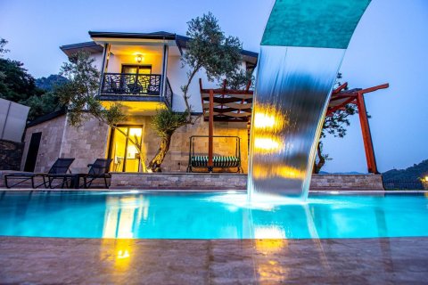 Продажа виллы в Гёчеке, Мугле, Турция 6+1, 400м2, №213226 – фото 1