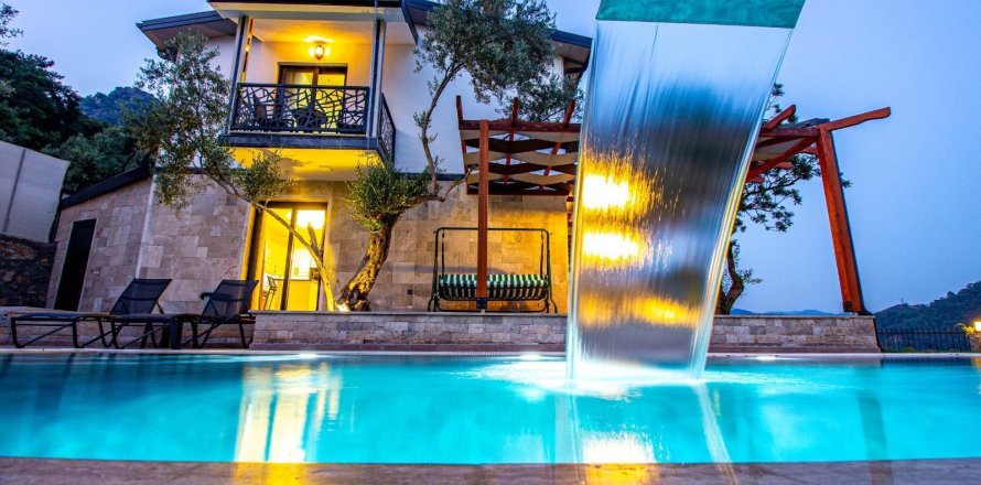 Вилла 6+1 в Гёчеке, Мугла, Турция №213226