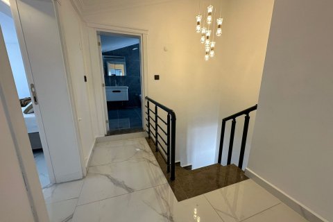 4+1 Villa  i Didim, Aydin, Turkiet Nr. 219925 - 17