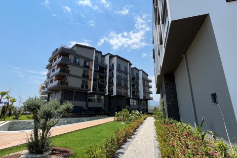 2+1 Apartment  in Konyaalti, Antalya, Turkey No. 221428