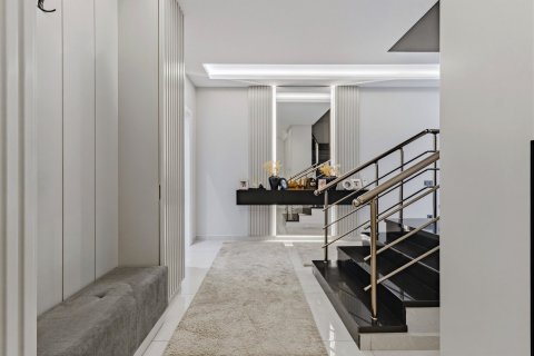 آپارتمان در  Alanya ، ترکیه 325 متر مربع.  شماره 221800 - 17