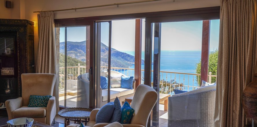 5+1 Villa i Kalkan, Antalya, Turkiet Nr. 228973