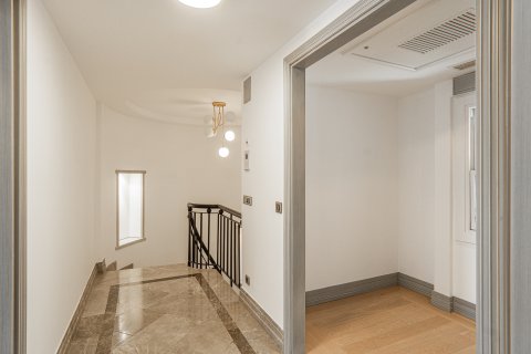 Villa for sale  in Bodrum, Mugla, Turkey, 6 bedrooms, 260m2, No. 215369 – photo 20