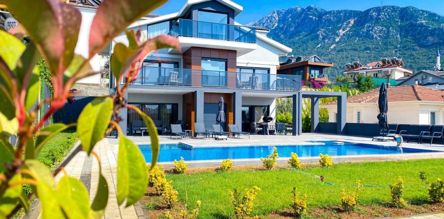 4+1 Villa in Ovacik, Mugla, Türkei Nr. 228982