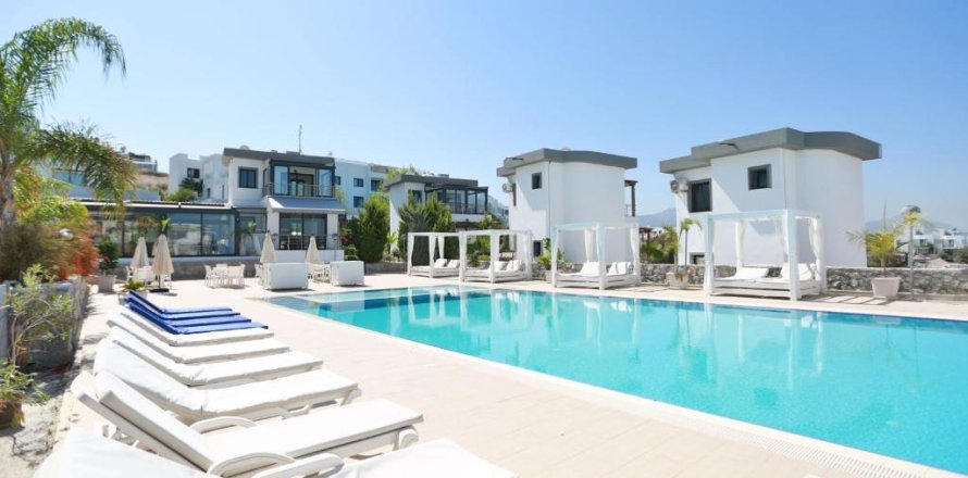 Apartment  in Esentepe, Girne, Northern Cyprus No. 213261