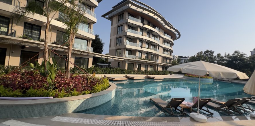1+1 Lägenhet i Oba, Antalya, Turkiet Nr. 228888