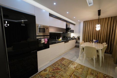 آپارتمان در  Alanya ، ترکیه 2 خوابه ، 120 متر مربع.  شماره 221884 - 6