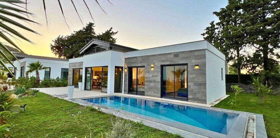 Villa  4+1  Yalıkavak, Muğla, Türkiye №233414