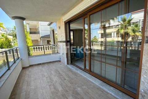 6+1 Villa  i Kusadasi, Aydin, Turkiet Nr. 224510 - 16