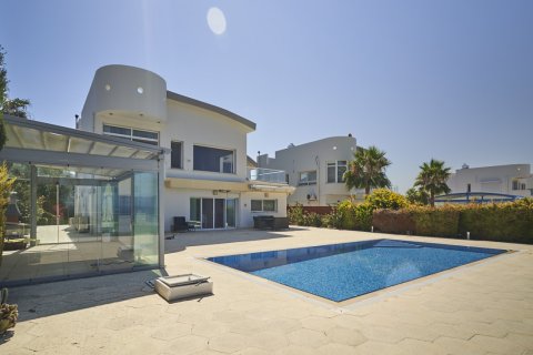 Villa for sale  in Tatlisu, Famagusta, Northern Cyprus, 4 bedrooms, 303m2, No. 214561 – photo 4