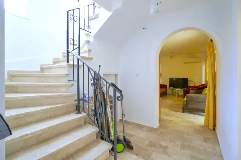 Продажа виллы  в Озанкое, Гирне, Северный Кипр 3+1, 700м2, №214558 – фото 10