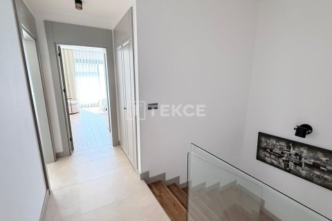 4+1 Villa i Menemen, Izmir, Turkiet Nr. 223095 - 10