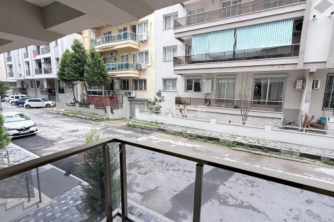 Продажа квартиры в Измире, Турция 1+1, 42м2, №219916 – фото 3