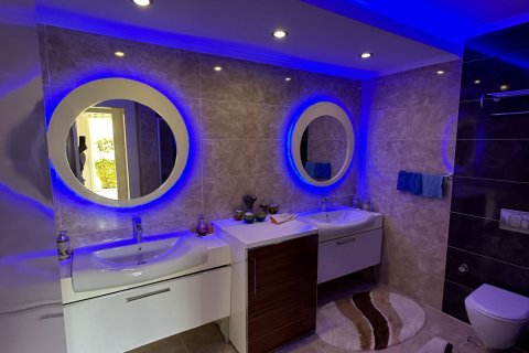 3+1 Villa  i Alanya, Antalya, Tyrkiet Nr. 217304 - 26