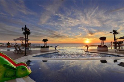 2+1 Apartment  in Konakli, Antalya, Turkey No. 223113