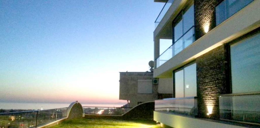 2+1 Lägenhet  i Alanya, Antalya, Turkiet Nr. 234185
