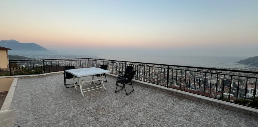 Daire  3+1  Alanya, Antalya, Türkiye №218455