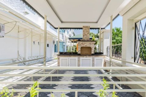 آپارتمان در  Mahmutlar ، ترکیه 2 خوابه ، 130 متر مربع.  شماره 219252 - 18