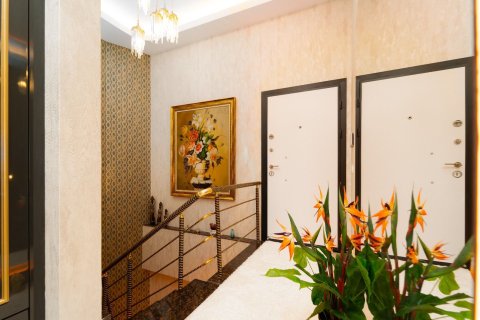 آپارتمان در  Mahmutlar ، ترکیه 2 خوابه ، 130 متر مربع.  شماره 219252 - 12