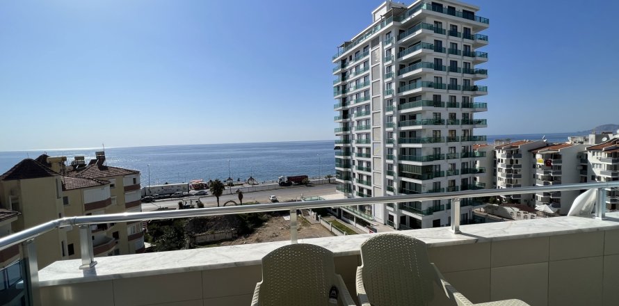 آپارتمان در  Mahmutlar ، ترکیه 3 خوابه ، 145 متر مربع.  شماره 218266