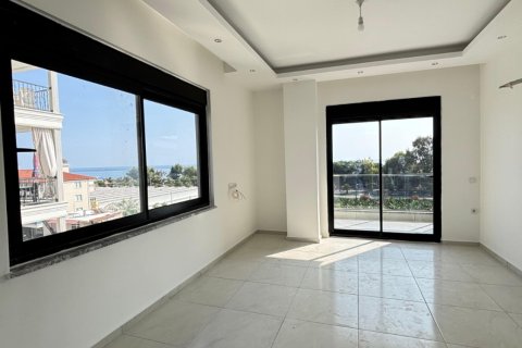 Аренда квартиры  в Аланье, Анталье, Турция 1+1, 60м2, №216860 – фото 4