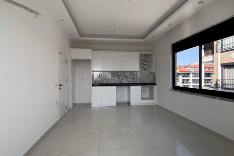 Аренда квартиры  в Аланье, Анталье, Турция 1+1, 60м2, №216860 – фото 12