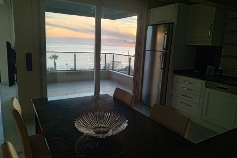 Продажа квартиры  в Аланье, Анталье, Турция 2+1, 120м2, №216866 – фото 9