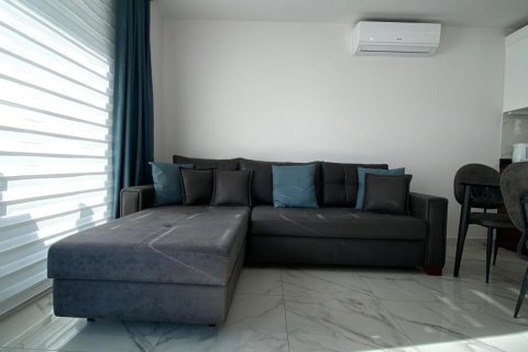 Аренда квартиры  в Аланье, Анталье, Турция 1+1, 65м2, №216862 – фото 11