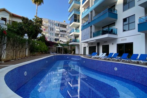 Аренда квартиры  в Аланье, Анталье, Турция 1+1, 65м2, №216862 – фото 3