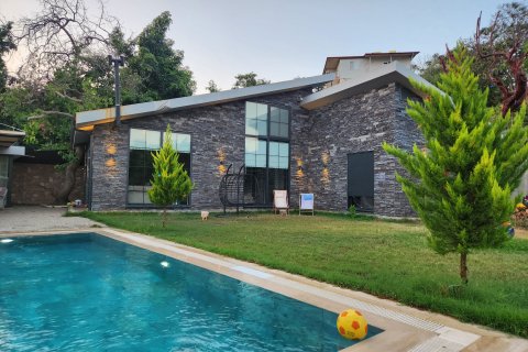 5+1 Villa in Oba, Antalya, Turkey No. 218870