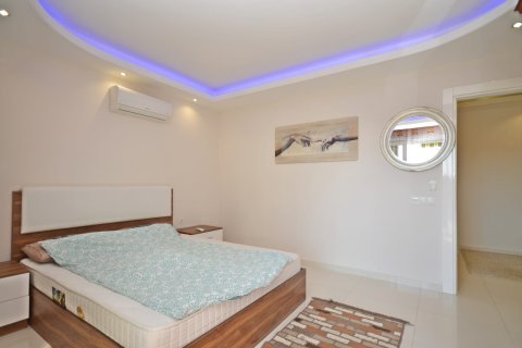 Аренда квартиры  в Аланье, Анталье, Турция 2+1, 120м2, №216560 – фото 12