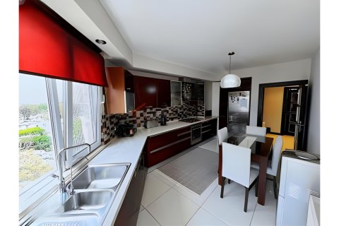 3+1 Lejlighed  i Konyaalti, Antalya, Tyrkiet Nr. 215789 - 11