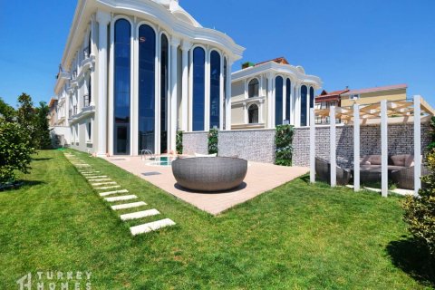 Villa  6+1  İstanbul, Türkiye №234250