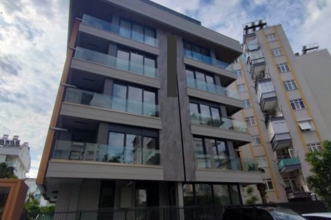 Квартира  1+1 в Коньяалты, Анталья, Турция №232088