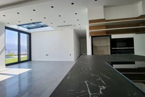 آپارتمان در  Beldibi ، ترکیه 4 خوابه ، 142 متر مربع.  شماره 223859 - 3