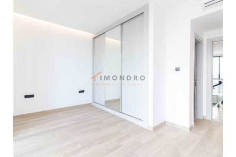 4+1 Villa  i Catalkoy, Girne,  Nr. 223243 - 14