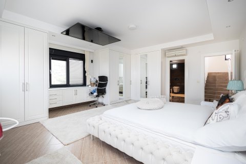 ویلا در  Alanya ، ترکیه 6 خوابه ، 400 متر مربع.  شماره 219176 - 8