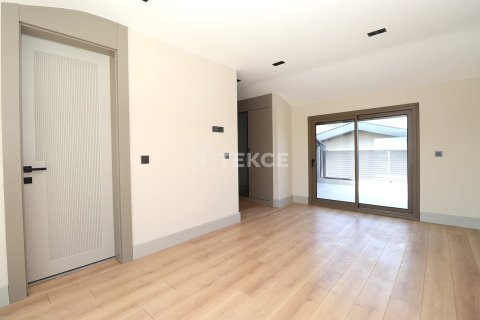 5+1 Villa  i Dosemealti, Antalya, Turkiet Nr. 237953 - 30
